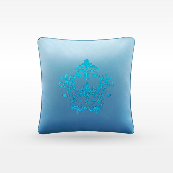 Подушка декоративная Вензеля - мобильное фото 1